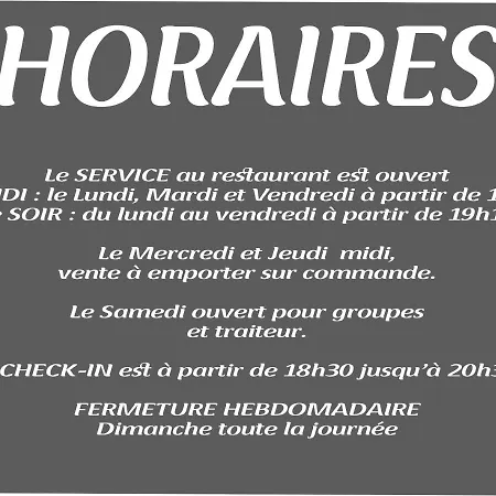 Les 3 Pigeons Hotel *