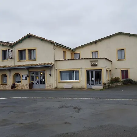 Les 3 Pigeons Hotel